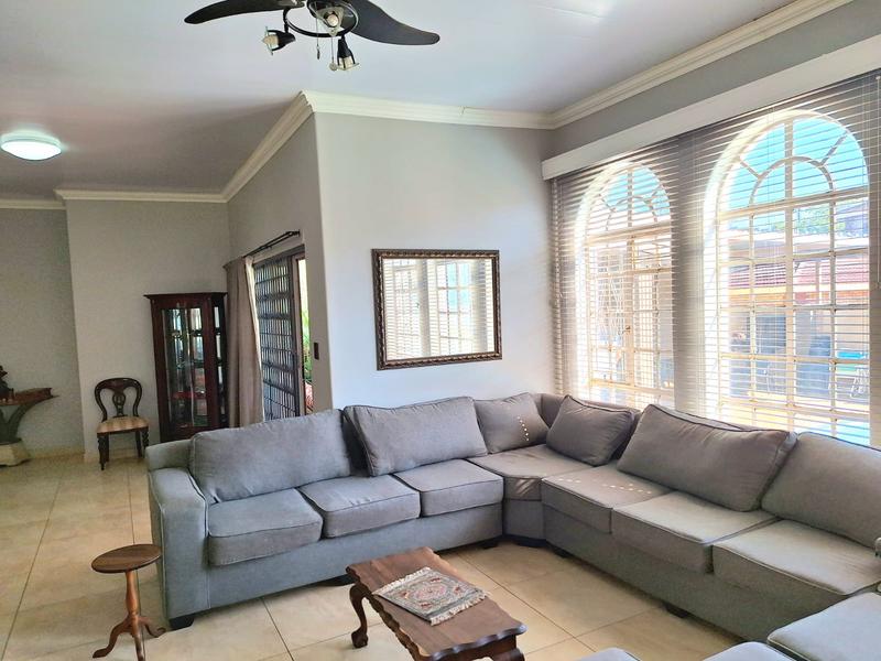 4 Bedroom Property for Sale in Flamwood North West
